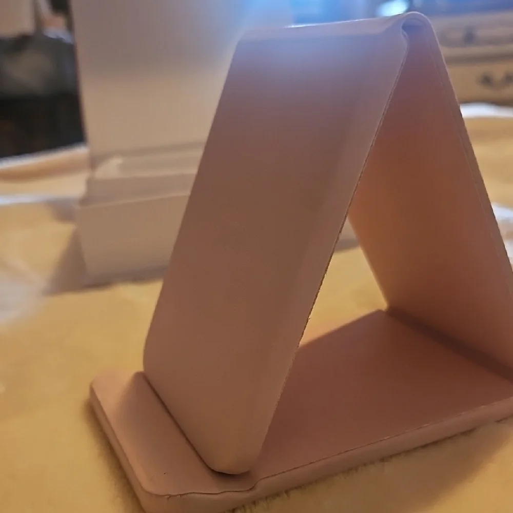 Pink Wireless Charging Pad & Stand